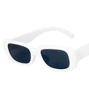 🆕NIP: Retro White Frame with Black Lens Sunglasses